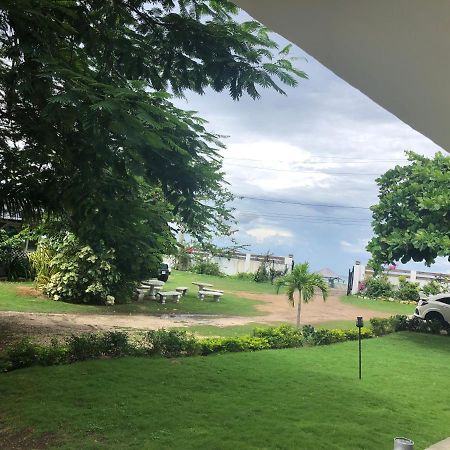 Airport Beach Hotel Montego Bay Zewnętrze zdjęcie